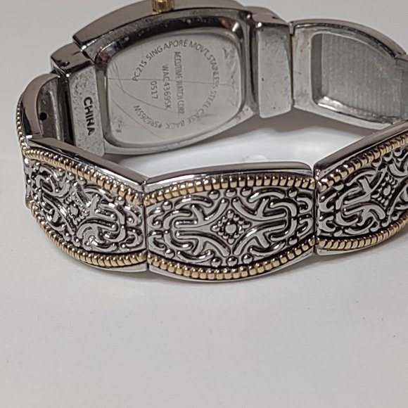 Silver Tone Decorative Metal Watch - Picture 4 of 13